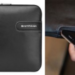Esta tem um bolso na lateral para seu smartphone. Boa ideia!
